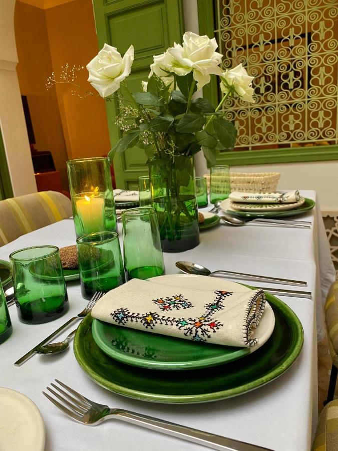 Riad Dar Adal Exclusivite 2 A 6 Personnes Petit Dejeuner Compris Place Jemaa El Fna Marrakesh Eksteriør bilde