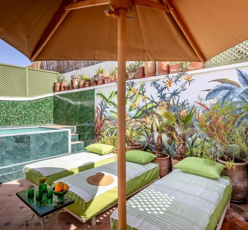 Riad Dar Adal Exclusivite 2 A 6 Personnes Petit Dejeuner Compris Place Jemaa El Fna Marrakesh Eksteriør bilde