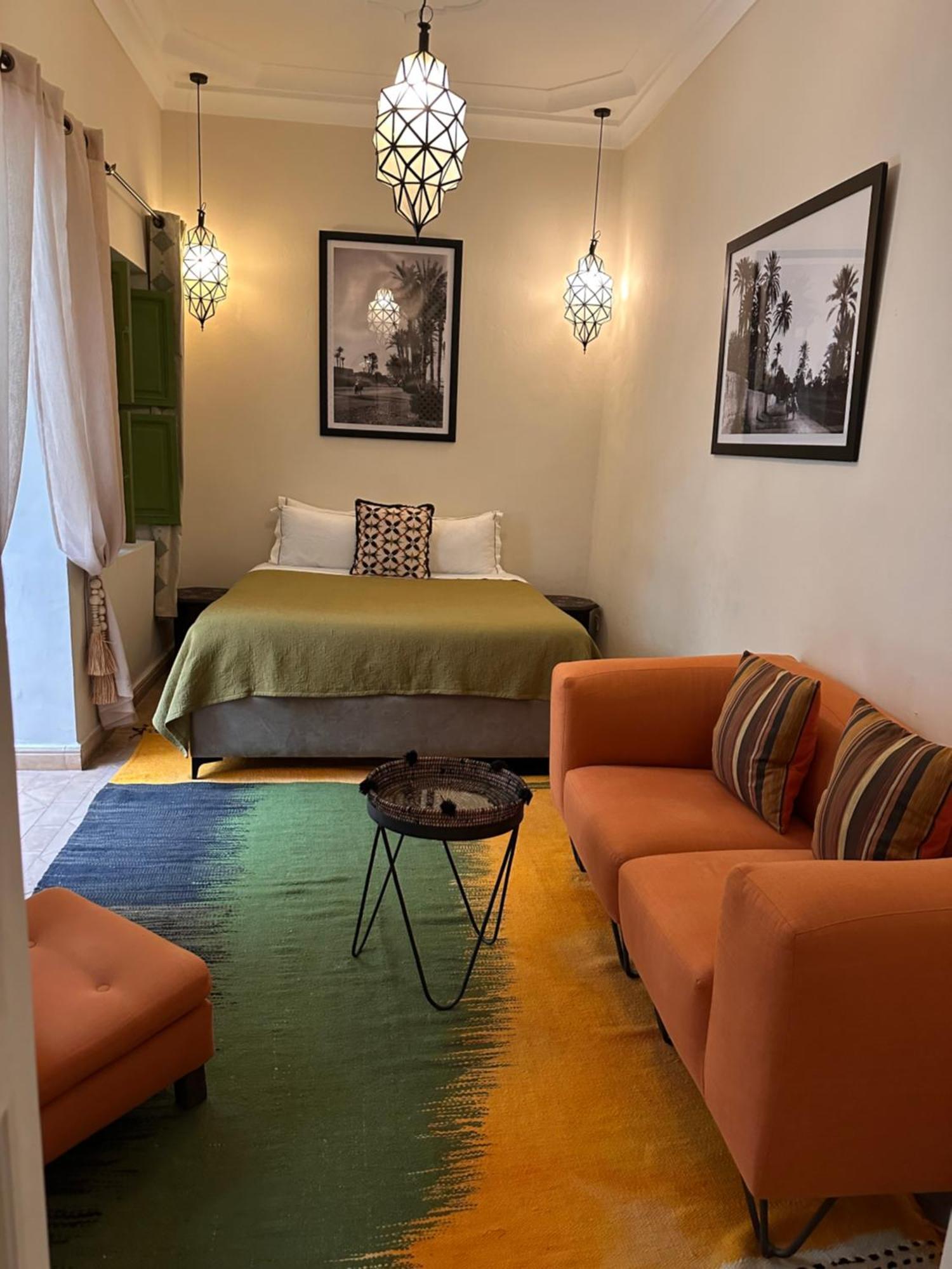 Riad Dar Adal Exclusivite 2 A 6 Personnes Petit Dejeuner Compris Place Jemaa El Fna Marrakesh Eksteriør bilde